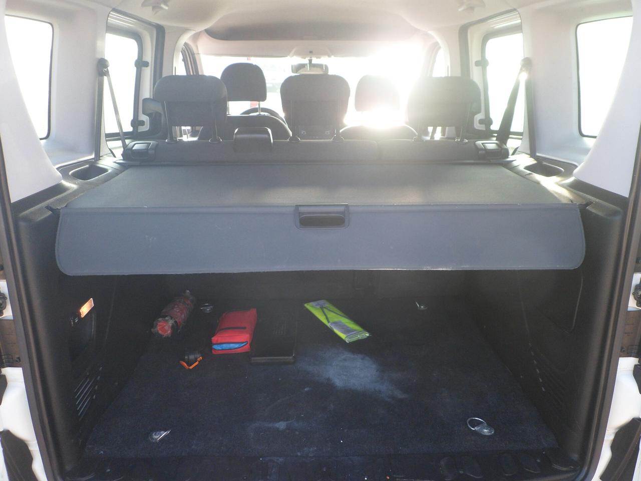 Fiat Doblo 5 posti autocarro