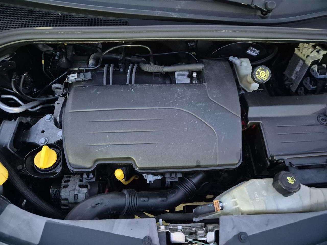 Renault Clio 1.2 16V 5 porte Luxe NAVIGATORE