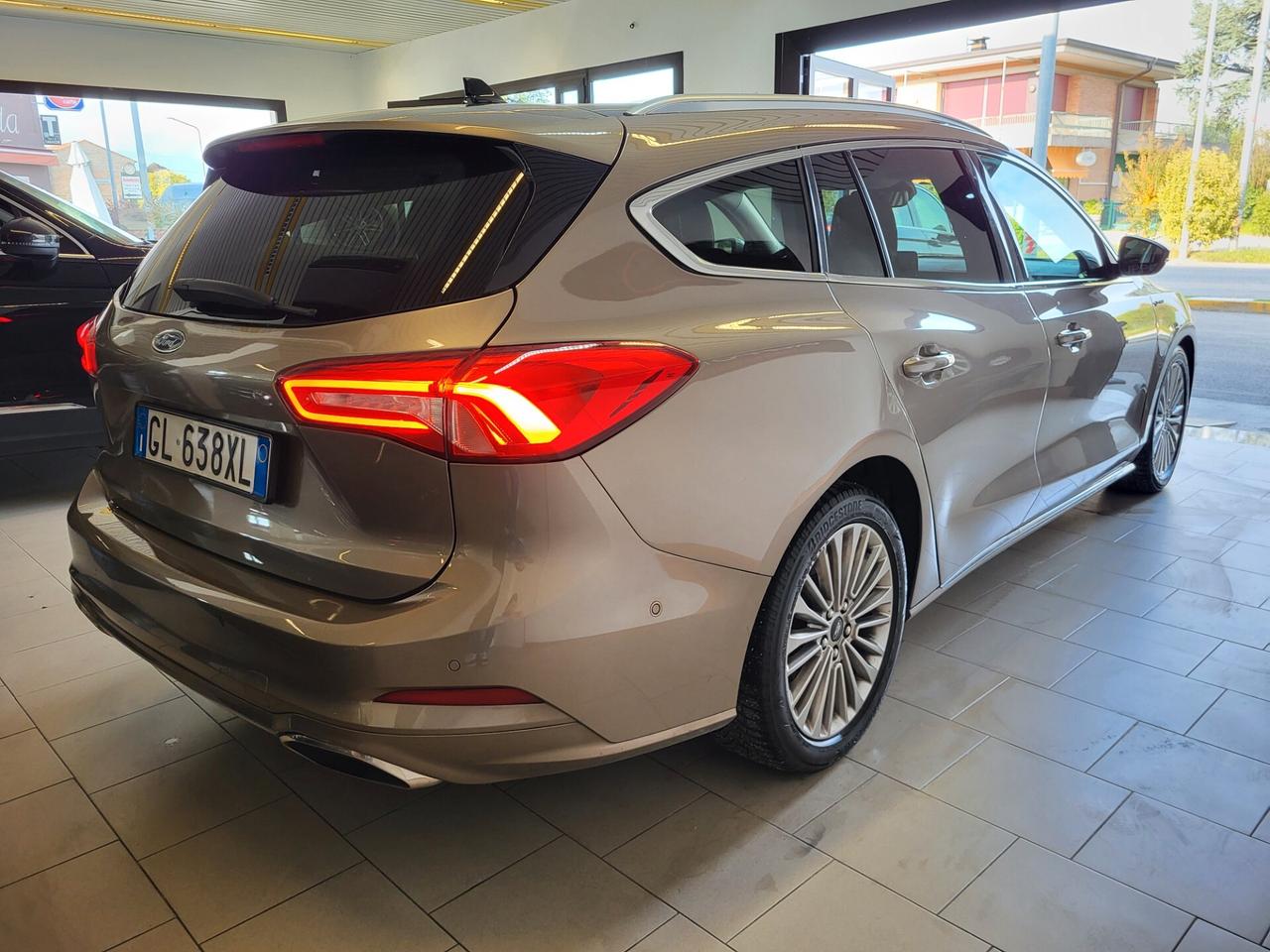 Ford Focus 1.5 EcoBlue 120 CV automatico SW Vignale Co-Pilot