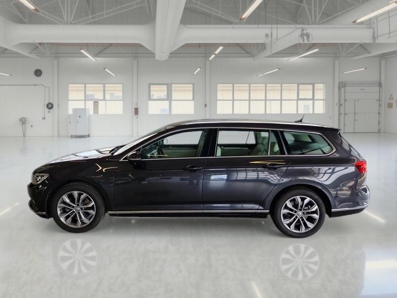 VOLKSWAGEN PASSAT VARIANT 2.0 TDI 110kW Executive BMT DSG