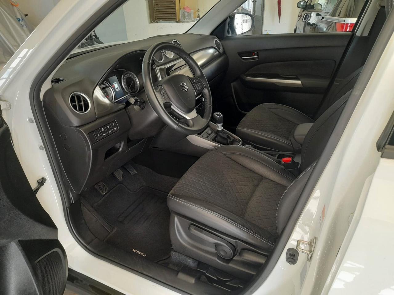 Suzuki Vitara 1.4 Hybrid 4WD AllGrip Top