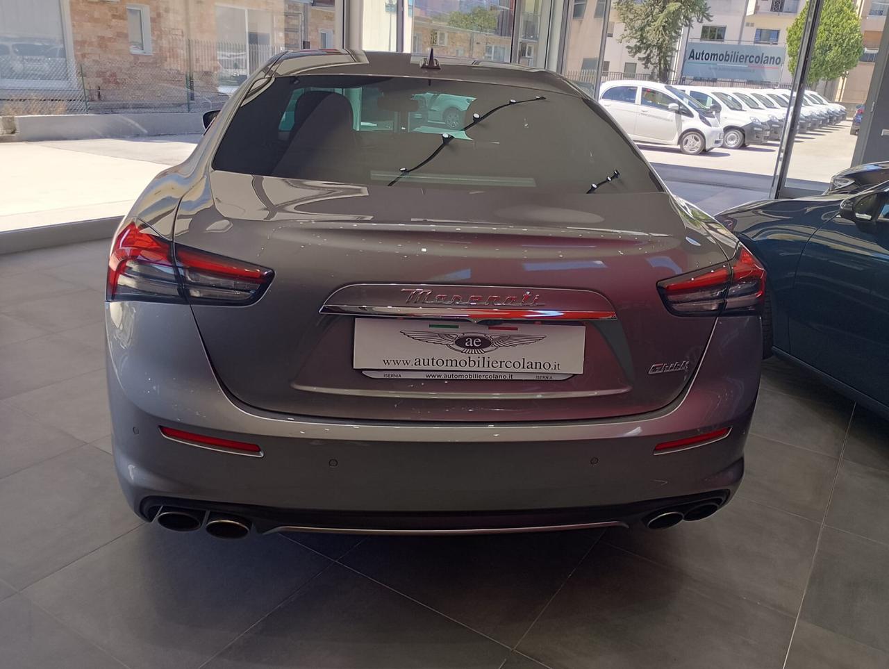 Maserati Ghibli L4 330 CV MHEV Granlusso INTERNO ROSSO CARTIER