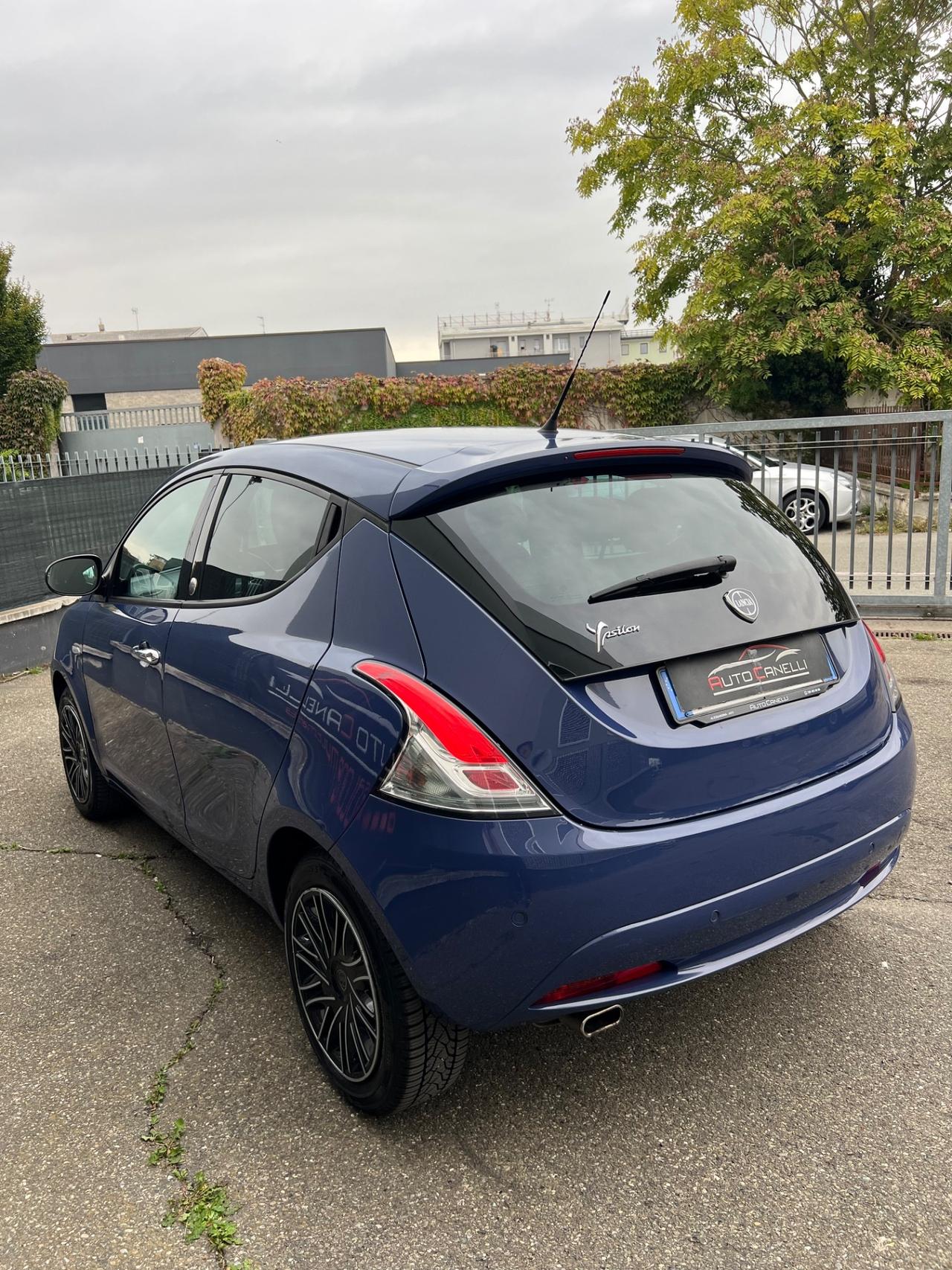 Lancia Ypsilon 1.2 69 CV 5 porte GPL Ecochic NEOPATENTATI
