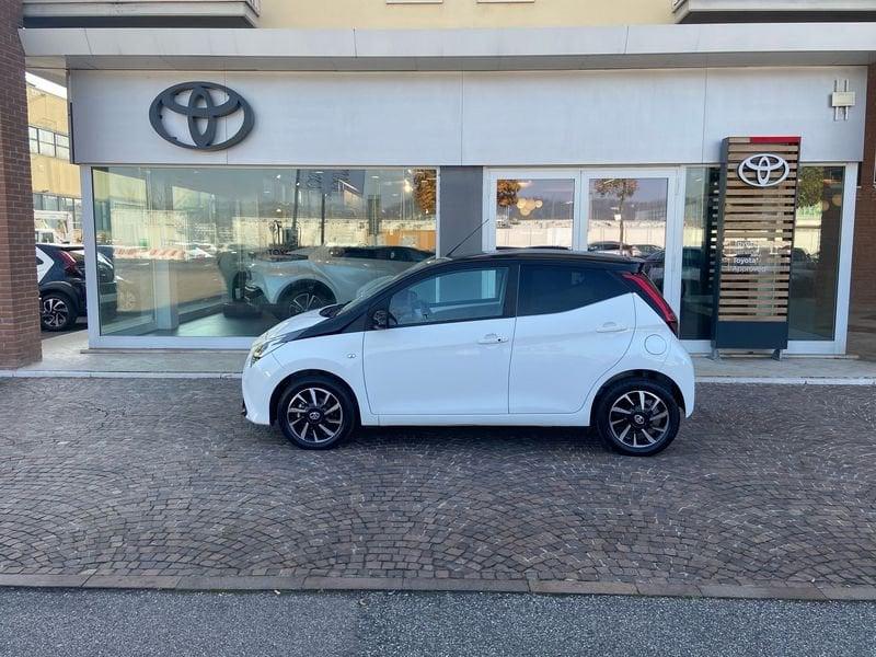 Toyota Aygo Aygo Connect 1.0 VVT-i 72 CV 5 porte x-play