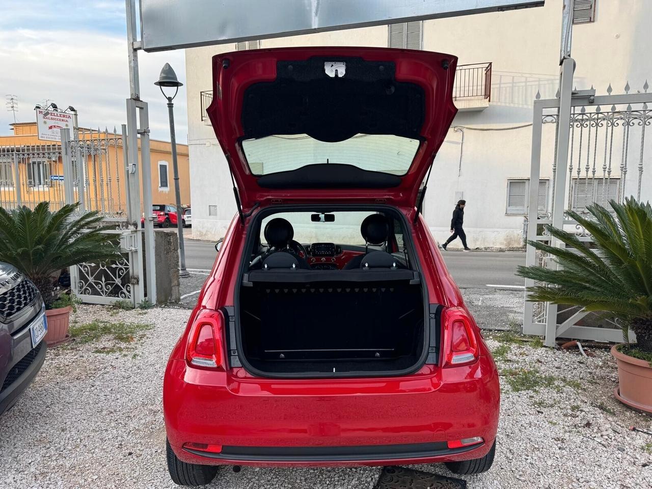 Fiat 500 1.0 Hybrid Red 2023