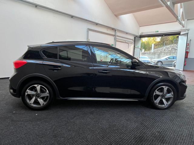 FORD Focus 1.0 Active AUTO|NEOPAT.LED|ACC|CARPLAY|17'