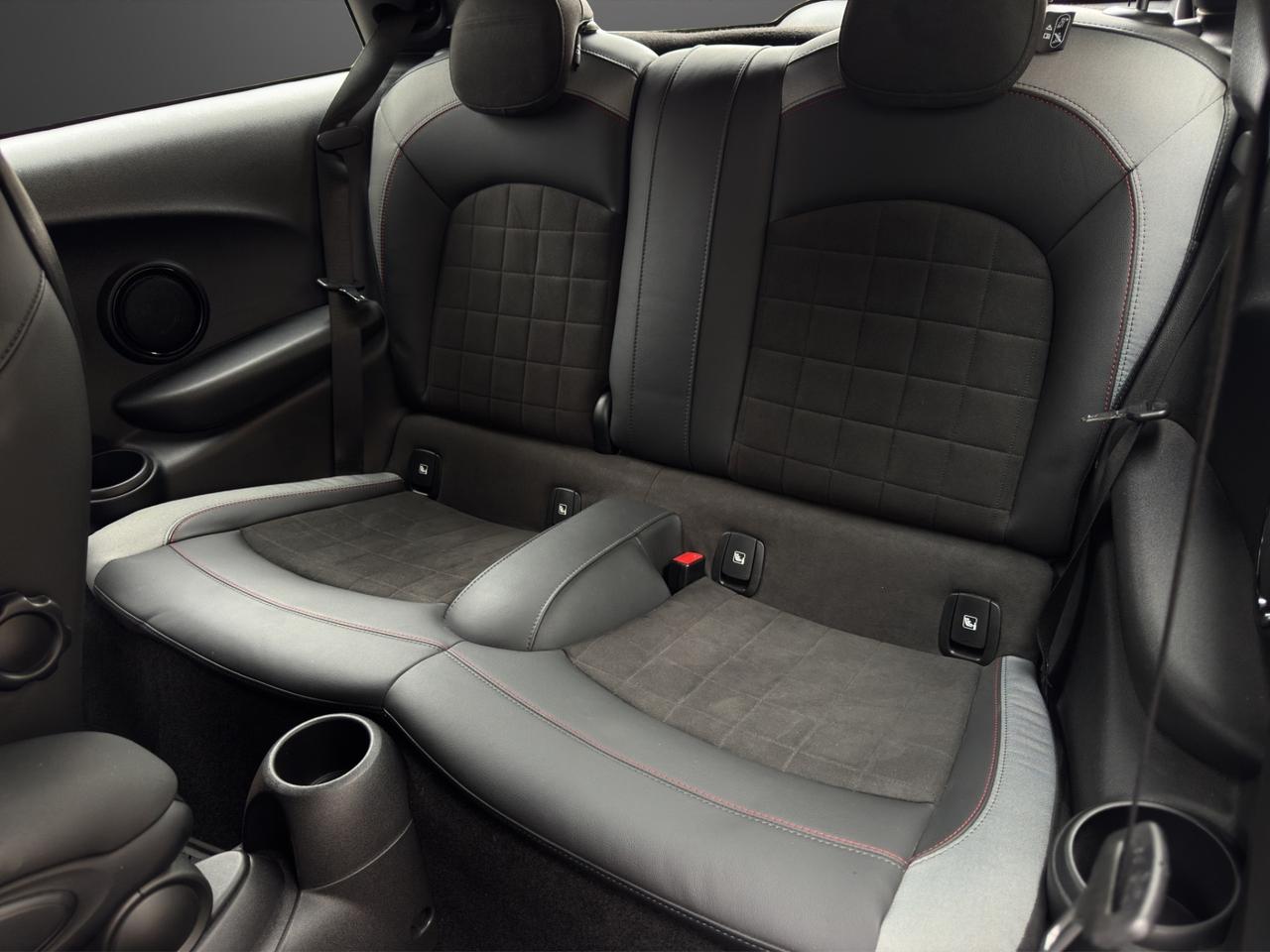 Mini John Cooper Works JCW