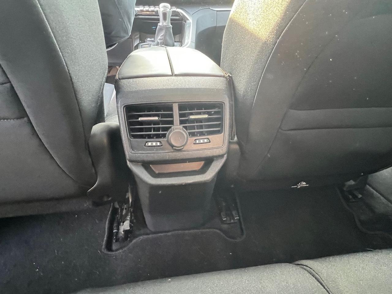 Peugeot 3008 Allure 1.6 PureTech 180 #8503