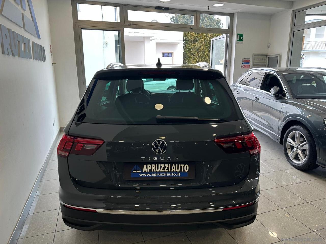VOLKSWAGEN Tiguan 2.0 TDI 150CV SCR DSG Life