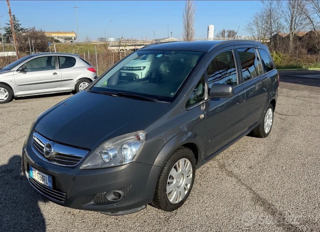 Opel Zafira 1.6 16V ecoM 150CV Turbo One