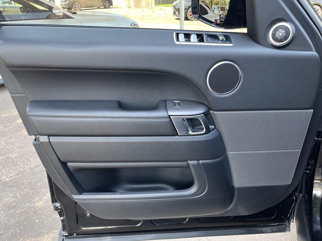 Land Rover Range Rover Sport 3.0 D i6 MHEV SE AWD Auto