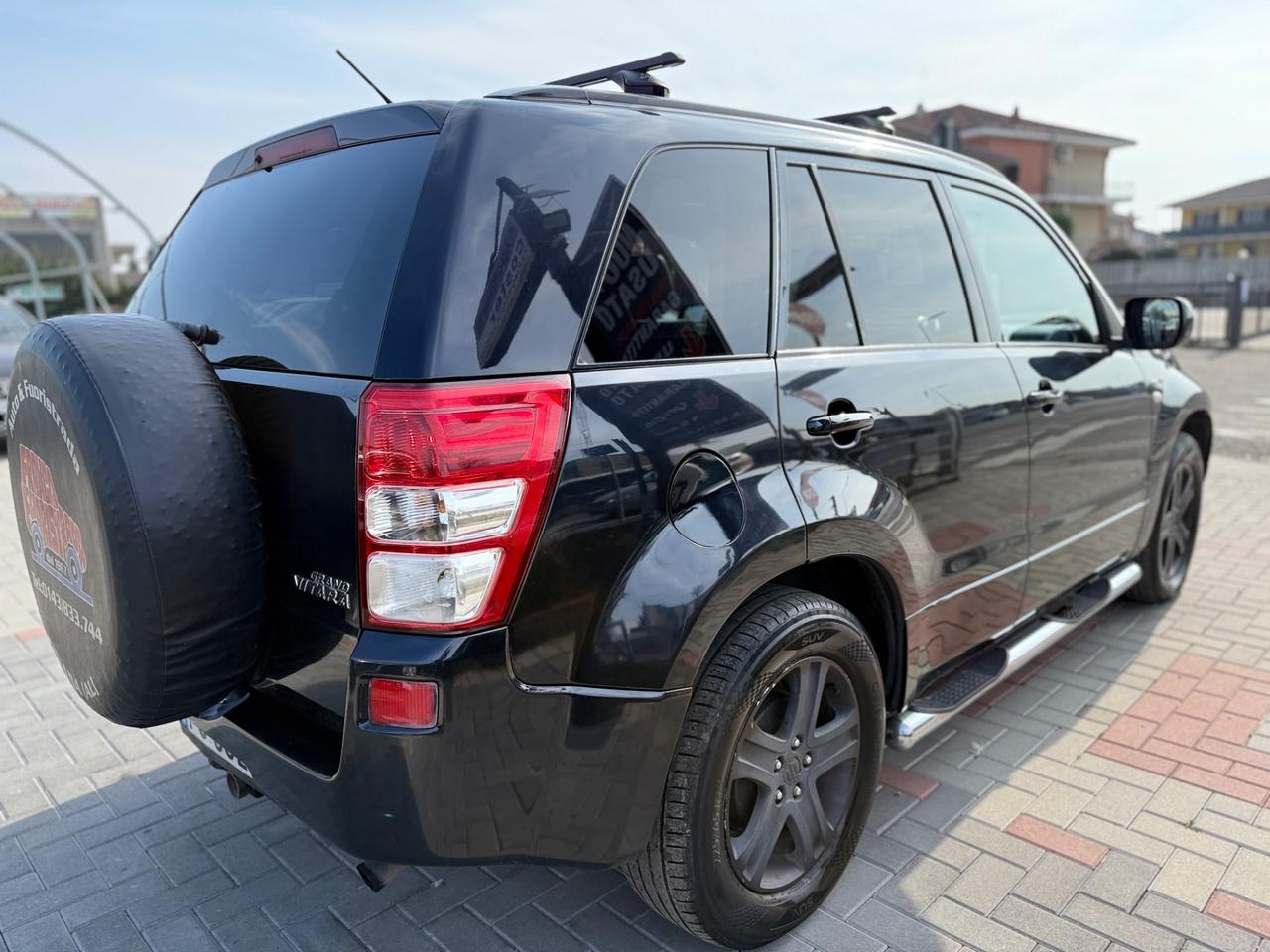 Suzuki Grand Vitara 1.9 DDiS 5 porte Executive GANCIO TRAINO