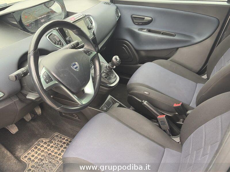 Lancia Ypsilon III 2021 1.0 firefly hybrid Gold Plus s&s 70cv 5p.t