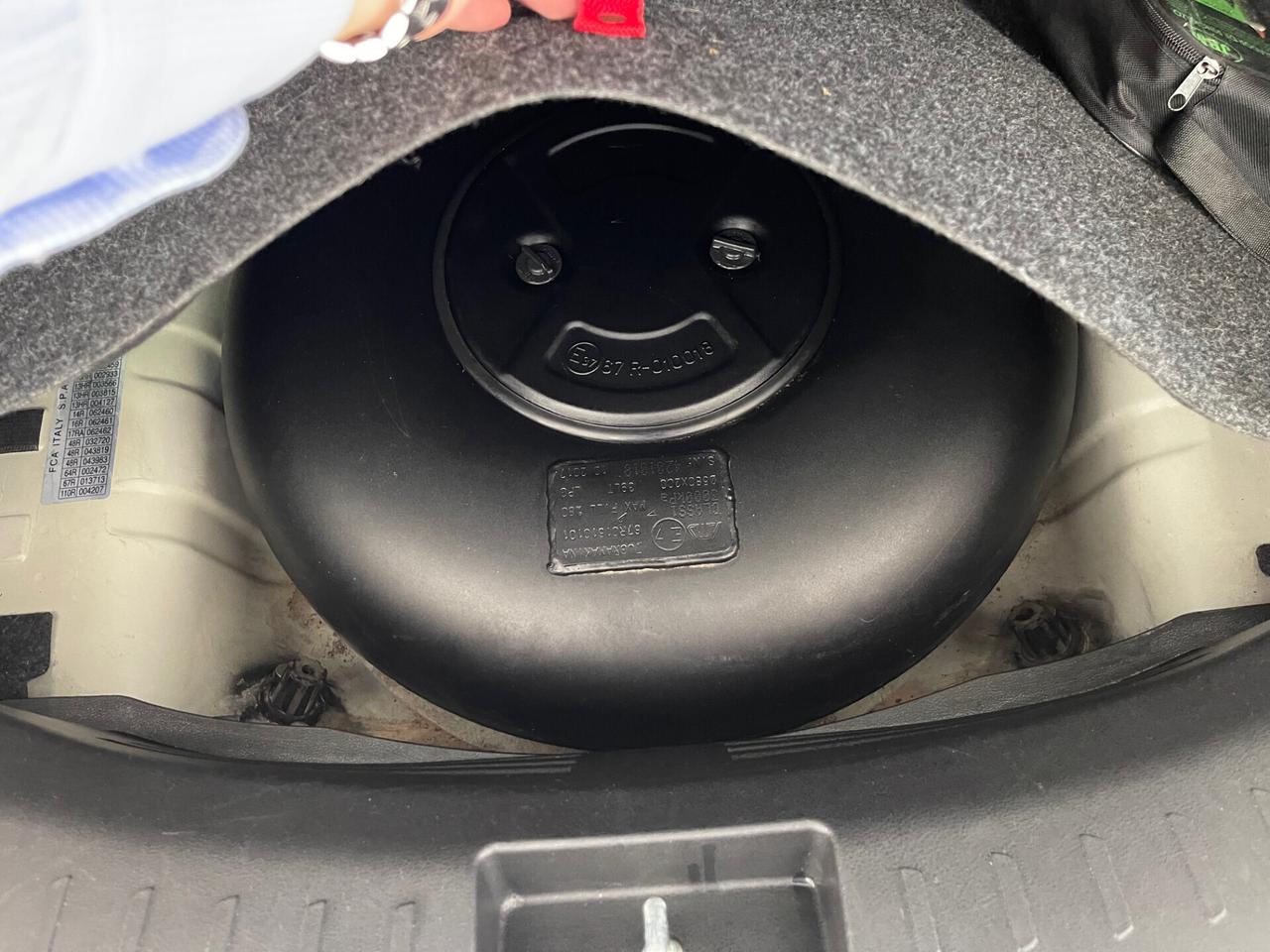 Lancia Ypsilon 1.2 69 CV 5 porte GPL Ecochic Gold NO VINCOLO DI FINANZIAMENTO