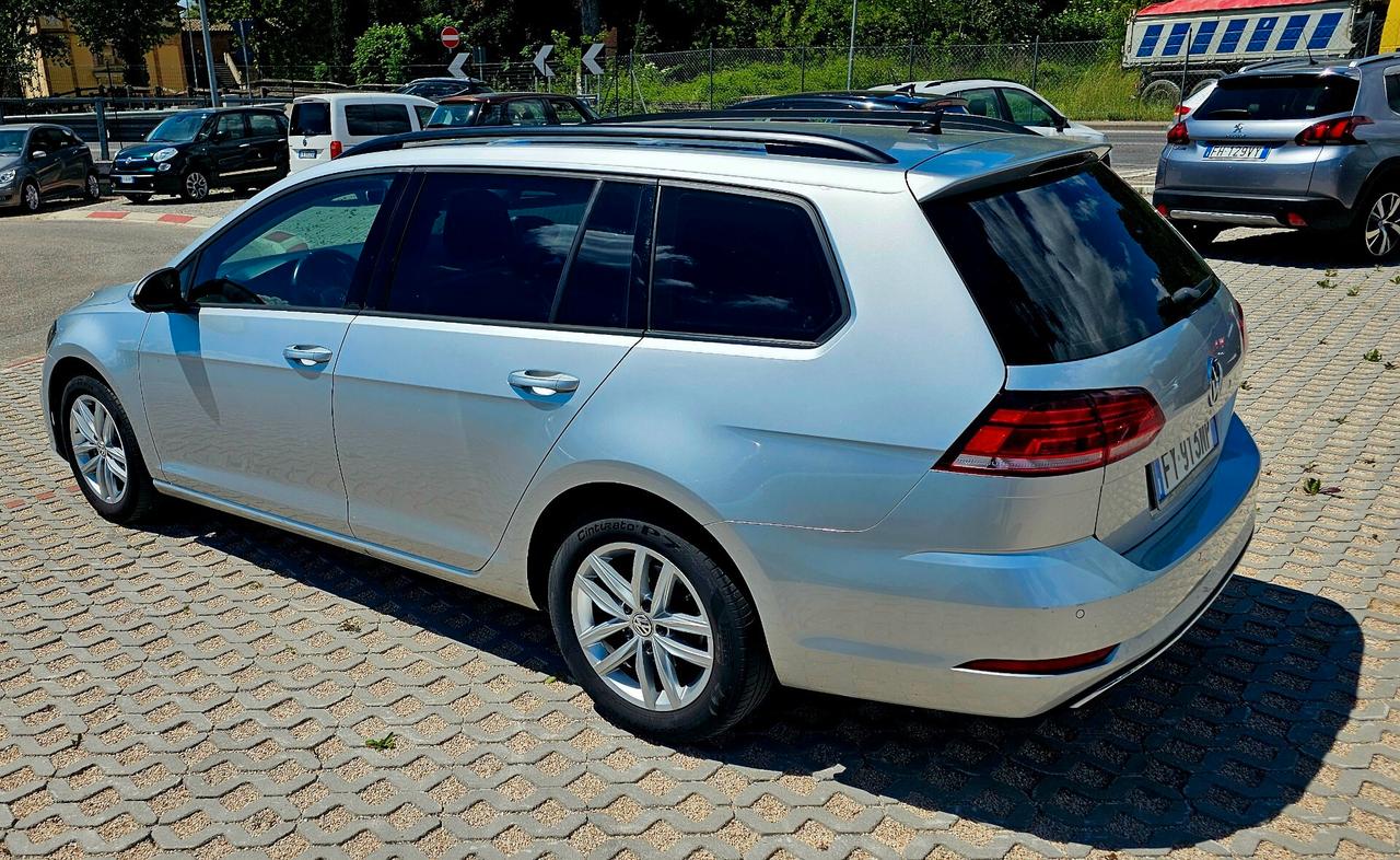 Volkswagen Golf Variant 2.0 TDI DSG Executive BlueMotion Tech.