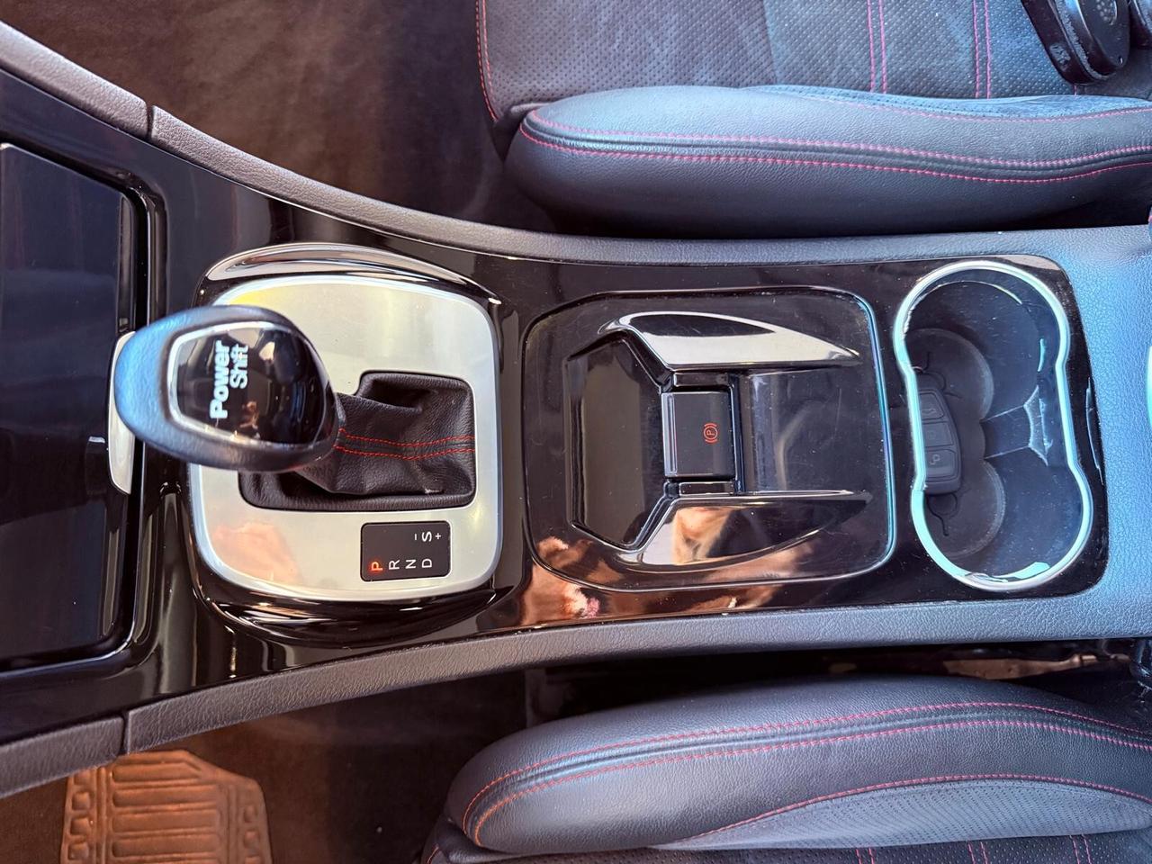 FORD S-MAX 2.0 DIESEL 7 POSTI 2012