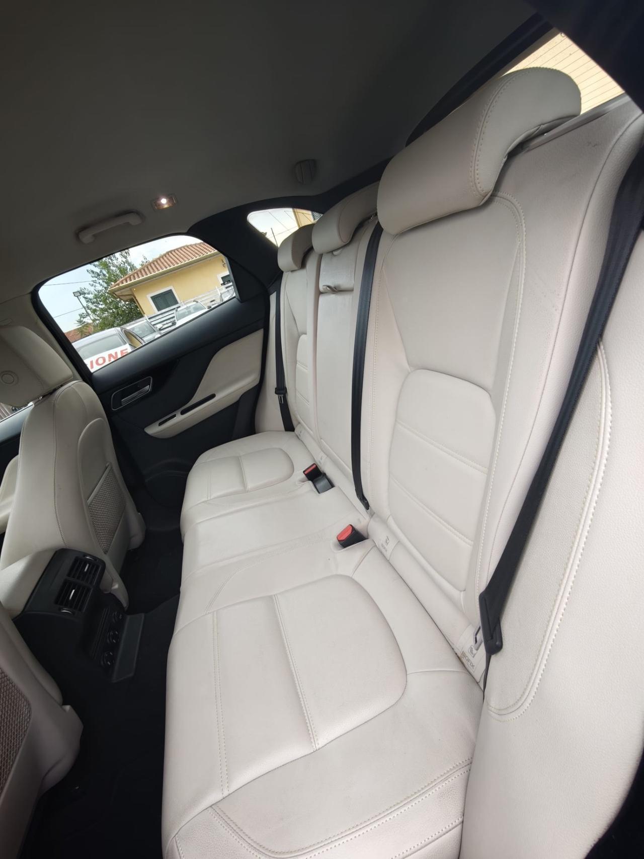 Jaguar F-Pace 2.0 D 180 CV Portfolio accetto permuta e finanziamento