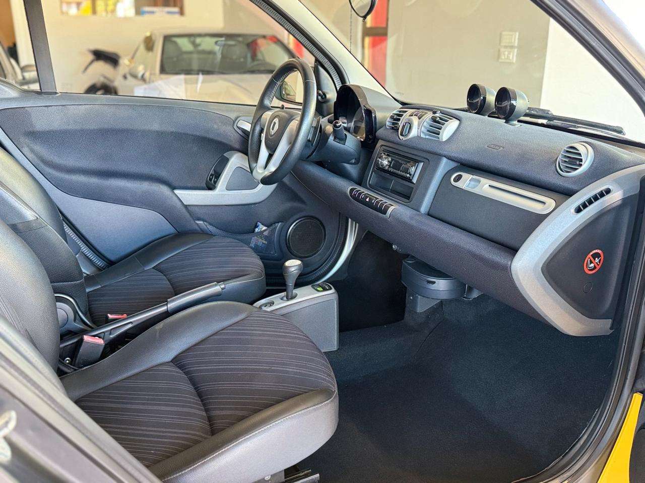 Smart ForTwo 1000 52 kW MHD coupé passion