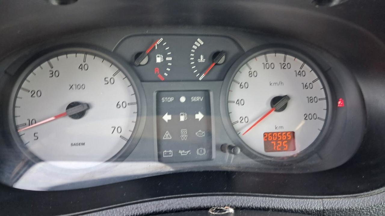 Renault Kangoo 1.5 dCi/82CV 5p. Con Pedana