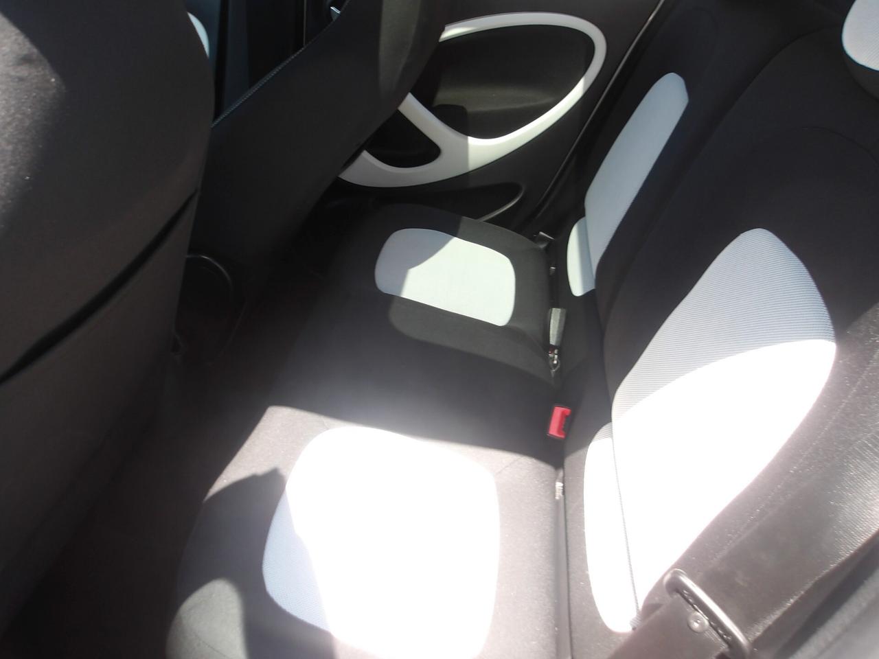 SMART FORFOUR 1.0 BENZ-TETTO PANORAMICO-2016