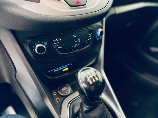 Ford B-Max 1.5 tdci Plus 75cv E6