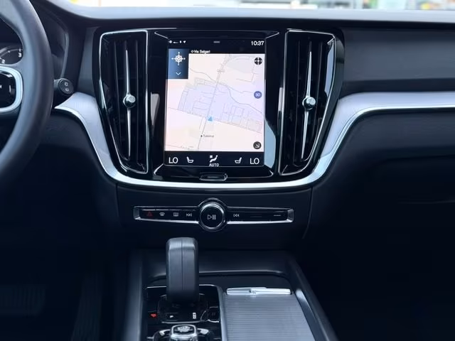 VOLVO V60 Cross Country B4 (d) AWD 197CV TETTO ARIBILE/R20