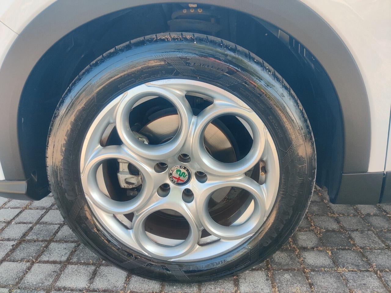 Alfa Romeo Tonale 1.6 diesel 130 CV TCT6 Super