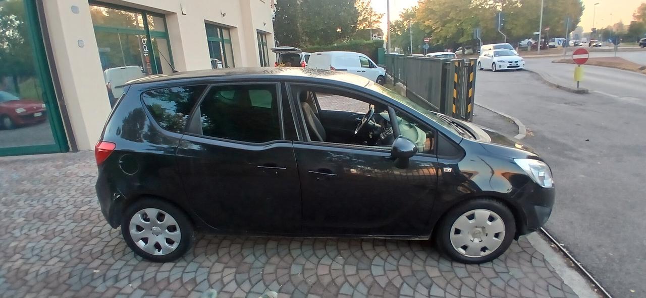 Opel Meriva b 1.3 cdti neopatentati