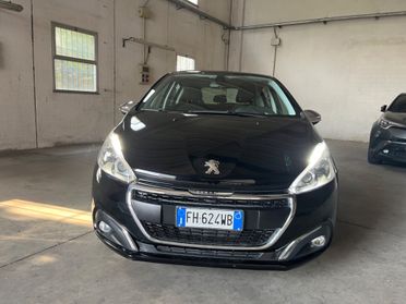 Peugeot 208 PureTech 82 5p. GPL Allure