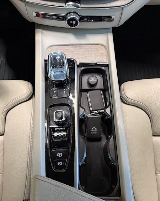 Volvo XC 60 XC60 B5 (d) AWD Geartronic Inscription