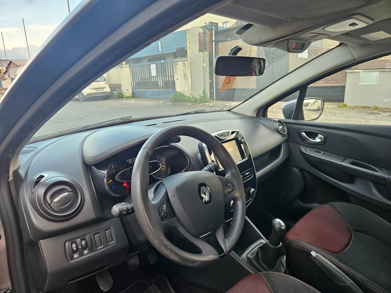 Renault Clio 1.5 dCi 8V 75CV 5 porte Costume National