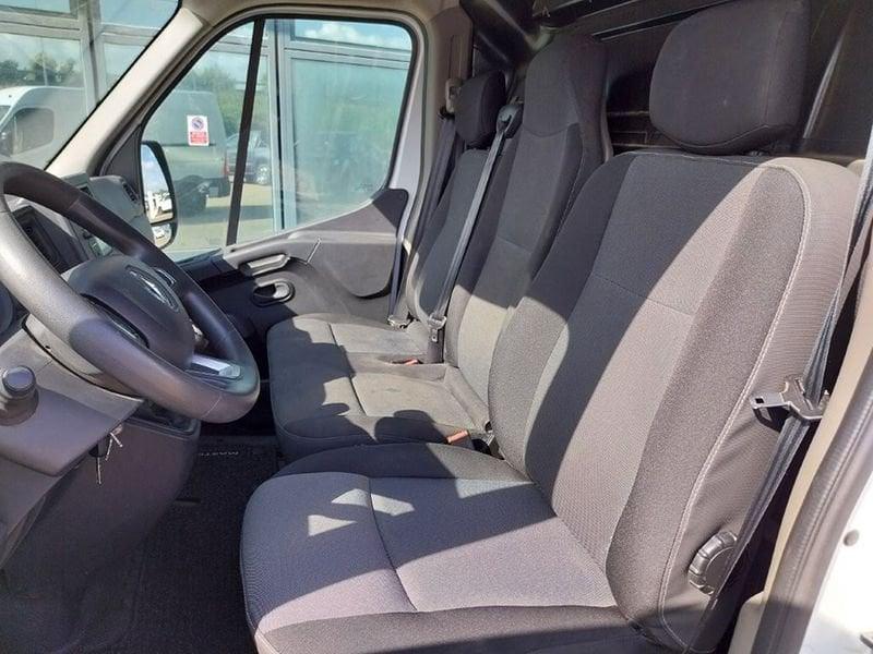 Renault Master T35 2.3 dci 135cv L2H2 Ice Plus