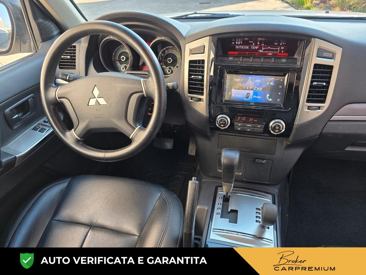 Mitsubishi Pajero 3 Porte Pajero 3.2 cr Intense 3p auto