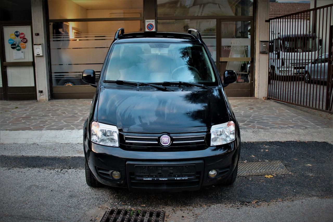 Fiat Panda 1.2 4x4 Climbing Neopatentati
