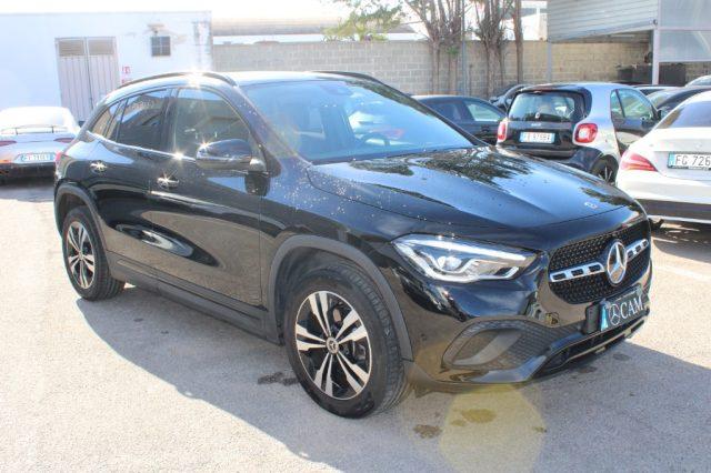 MERCEDES-BENZ GLA 200 d Automatic Sport