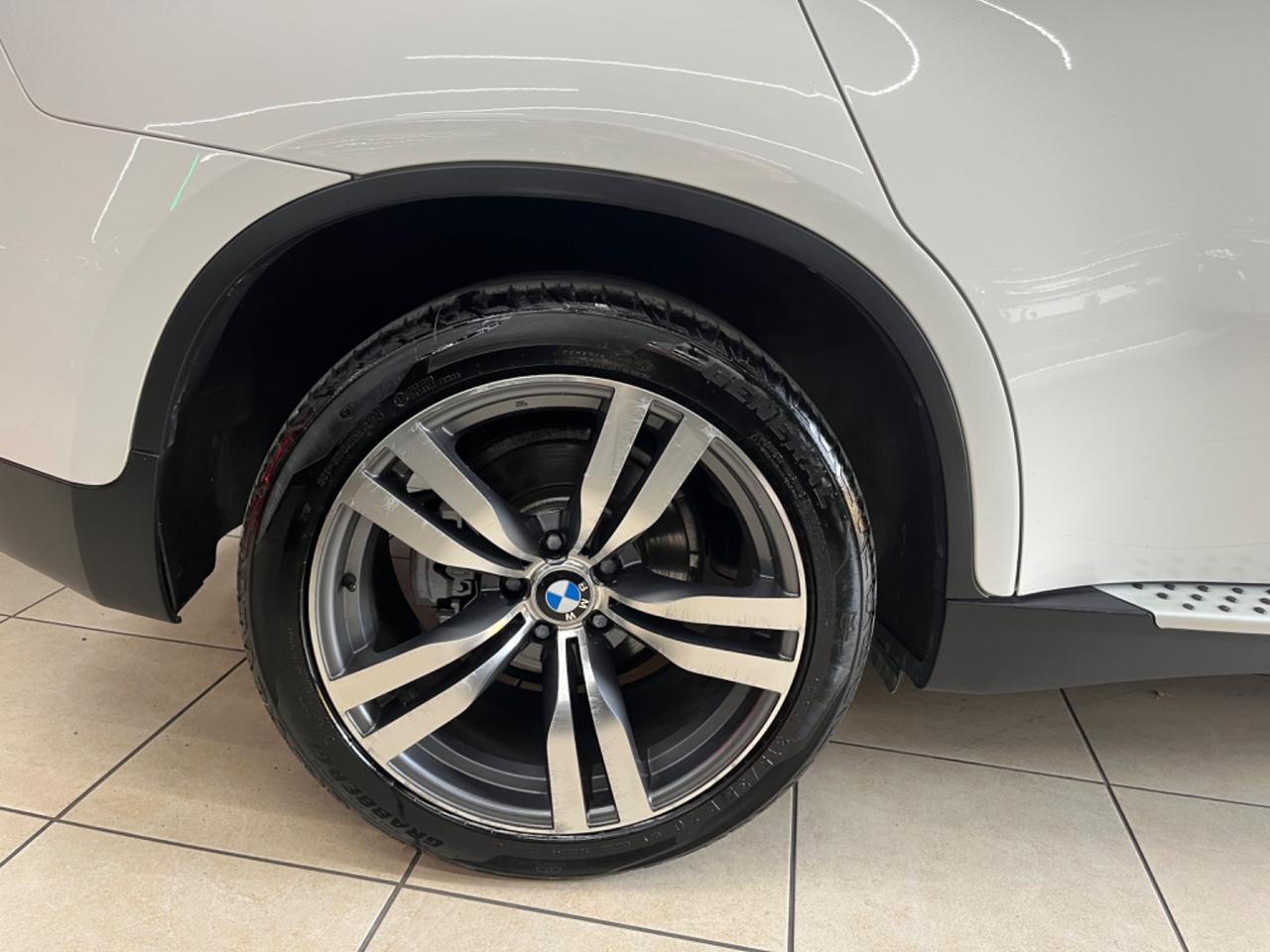 Bmw X6 xDrive30d Attiva 245CV