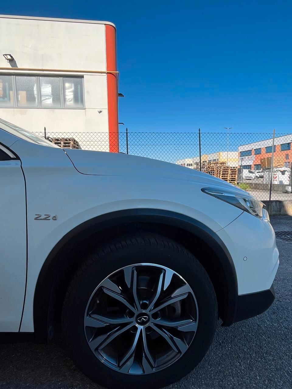 Infiniti QX30 2.2 diesel DCT AWD Premium Tech