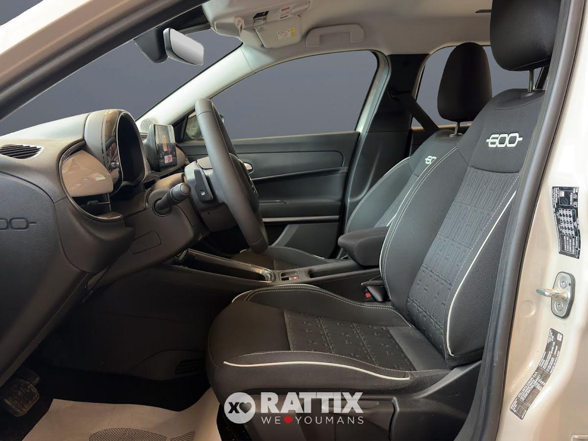 Fiat 600 1.2 hybrid 145CV Pop auto
