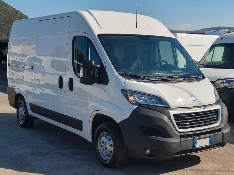 RENAULT NEW Master 2.3 dCi 135 L2H2 ICE PARK FRIGO