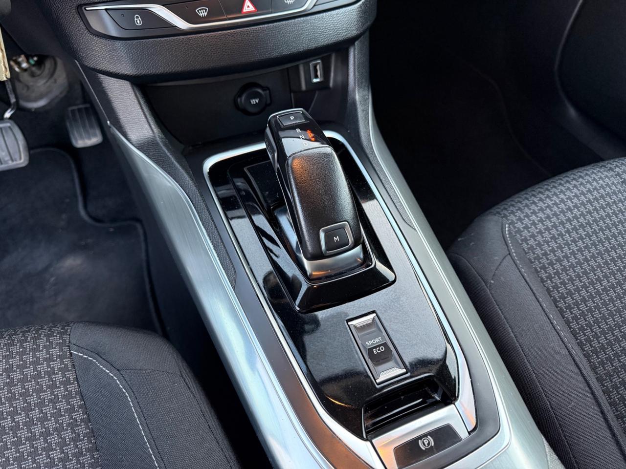 Peugeot 308 Sw 1.5 130 Cv EAT8 Navi Garantita