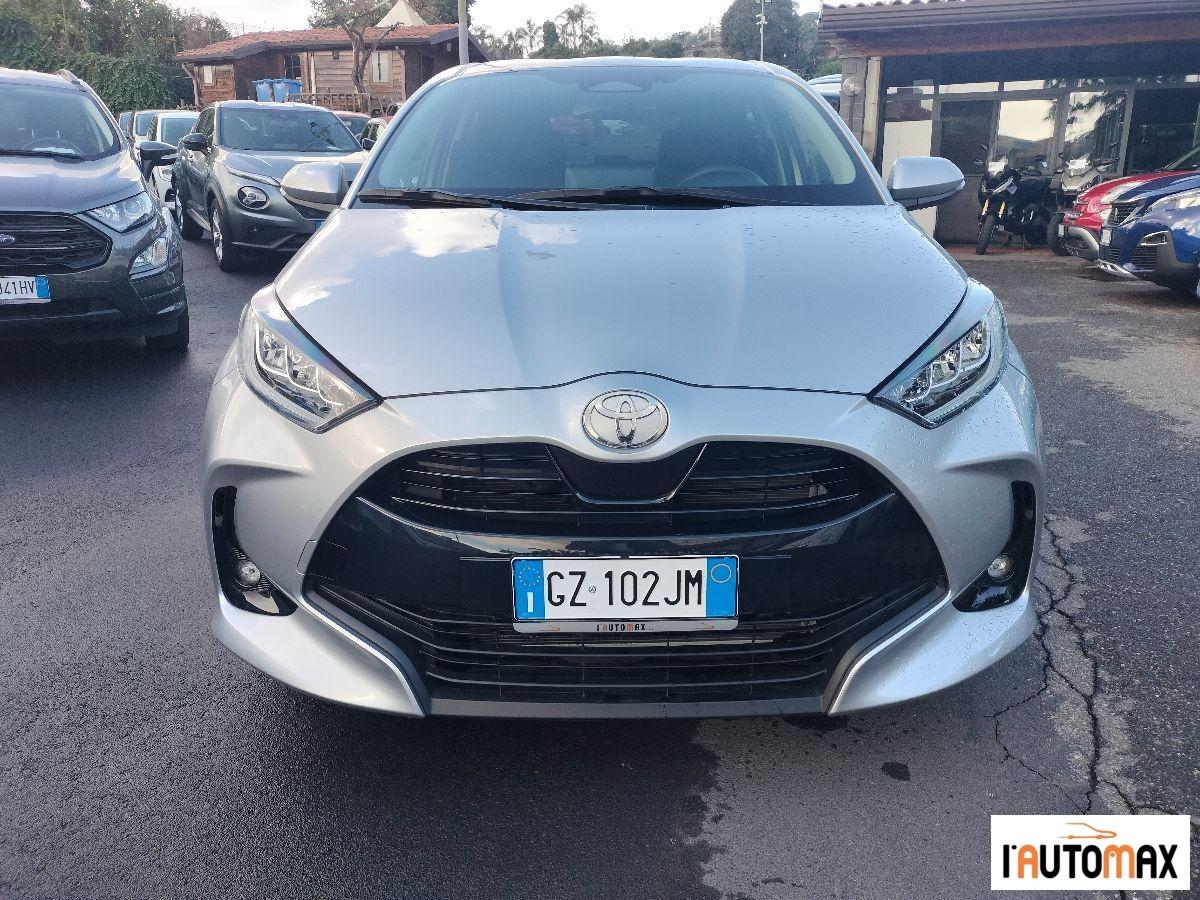 TOYOTA - Yaris 1.5h Trend