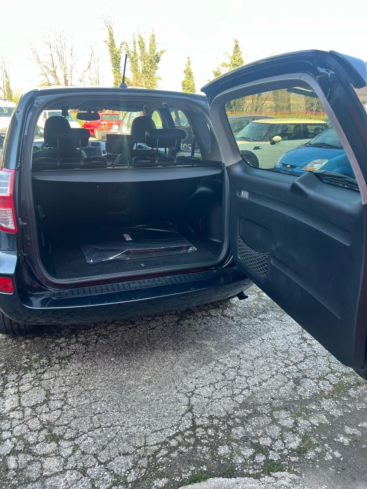 Toyota RAV 4 RAV4 Crossov. 2.2 D 150 CV Style 2013