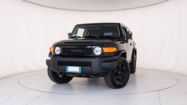 Toyota Land Cruiser FJ Cruiser 4.0 benz. Aut. 242cv 178kw