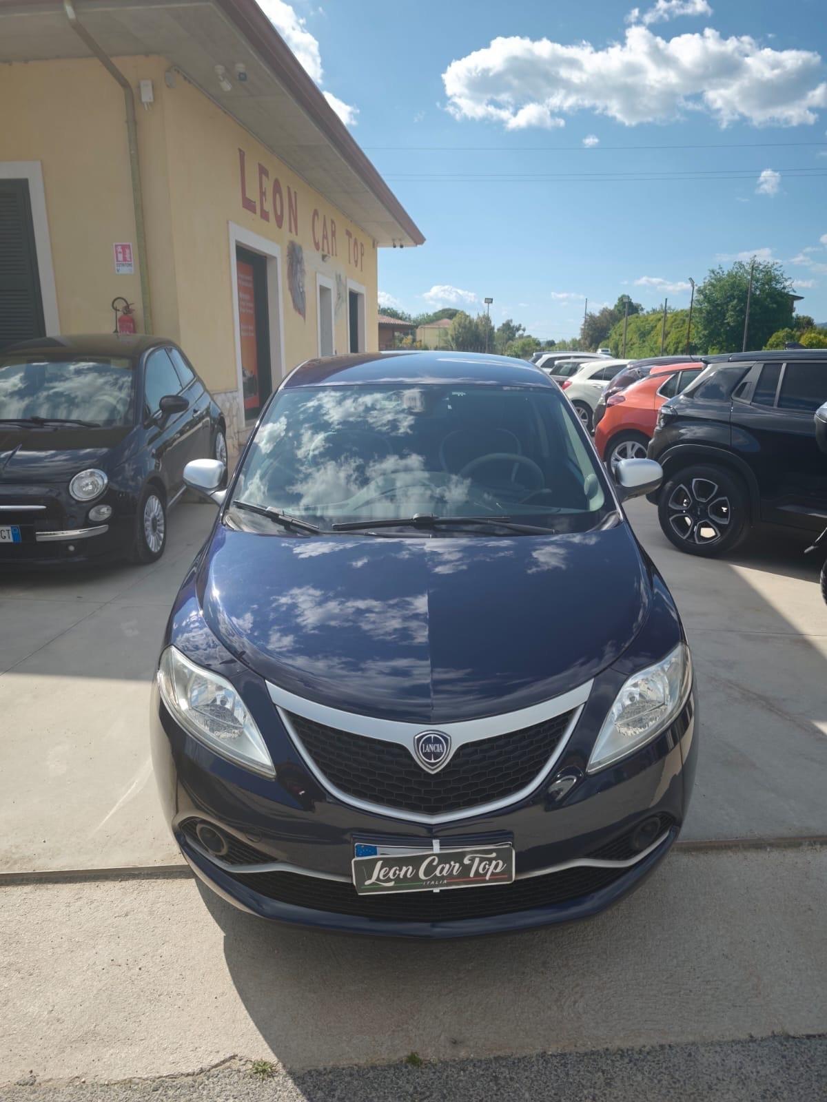 Lancia Ypsilon 1.3 MJT 16V 95 CV 5 porte S&S Platinum garantita 12 mesi
