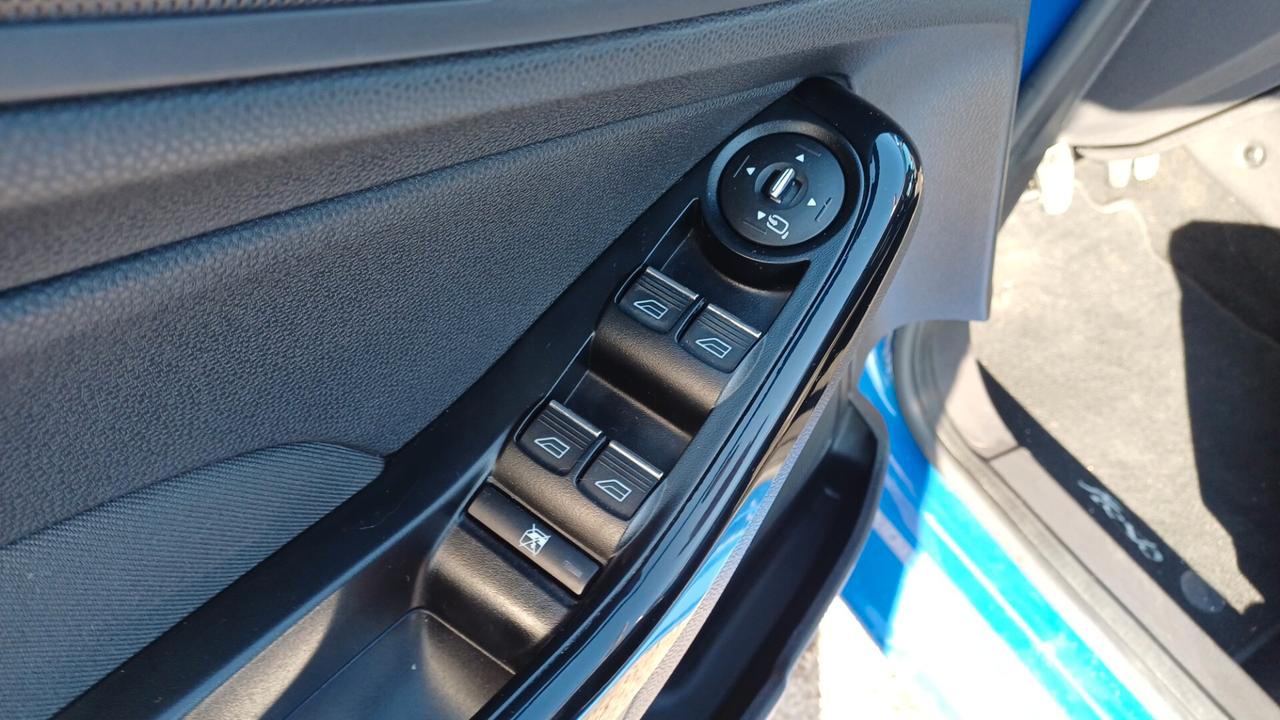 Ford Fiesta 1.5 TDCi 75CV 5 porte Titanium