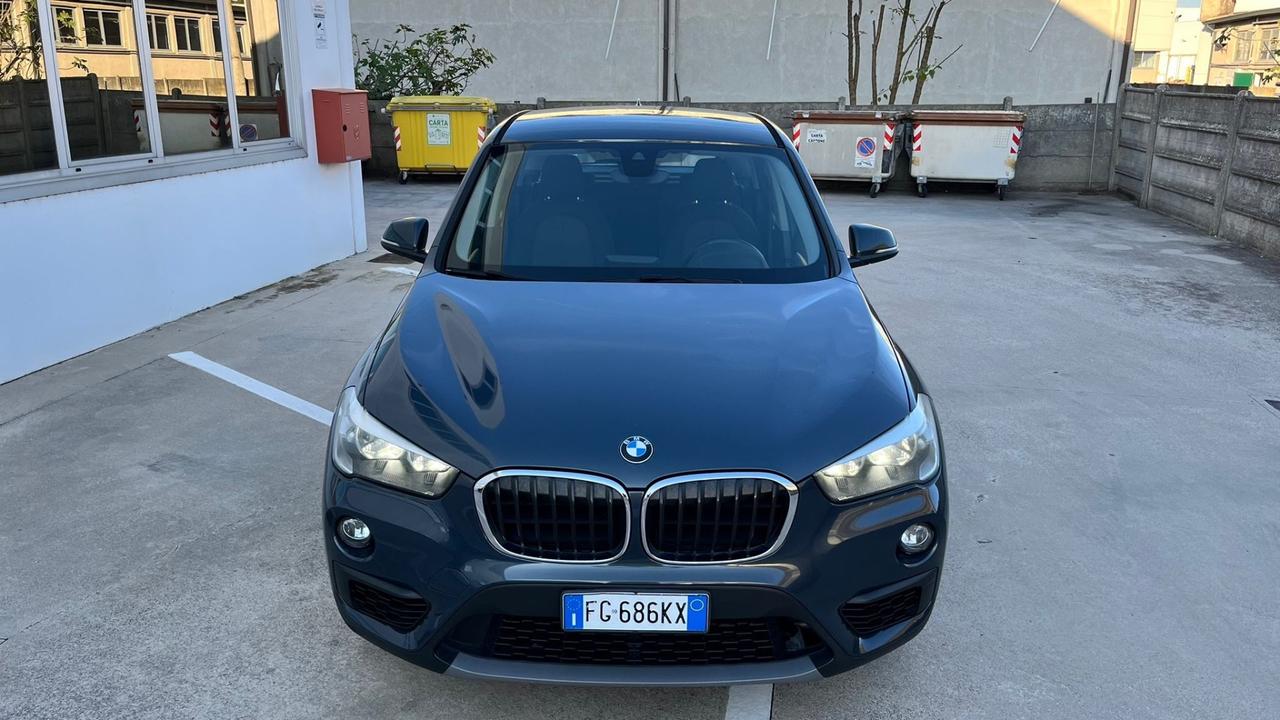 Bmw X1 sDrive18d Advantage