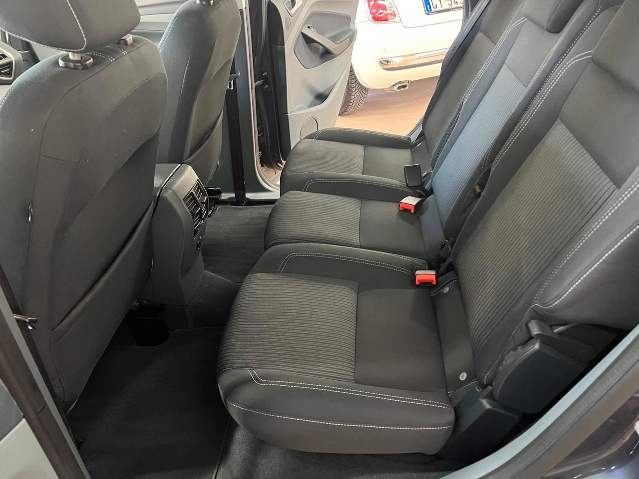 Ford C-Max Titanium
