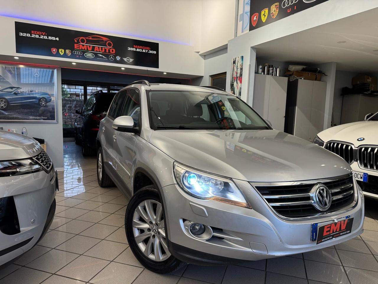 Volkswagen Tiguan 2.0 TDI DPF 4MOTION tiptronic Track & Avenue