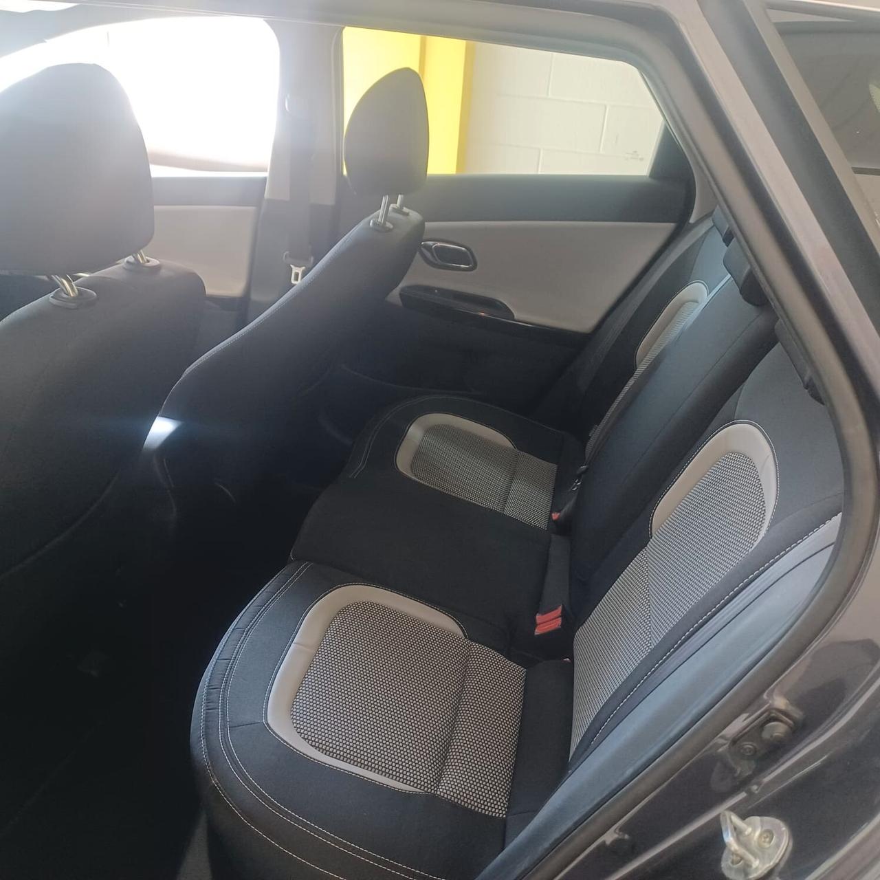 135288KM KIA CEED 1.6 TDI SW OTTIME CONDIZIONI EURO5