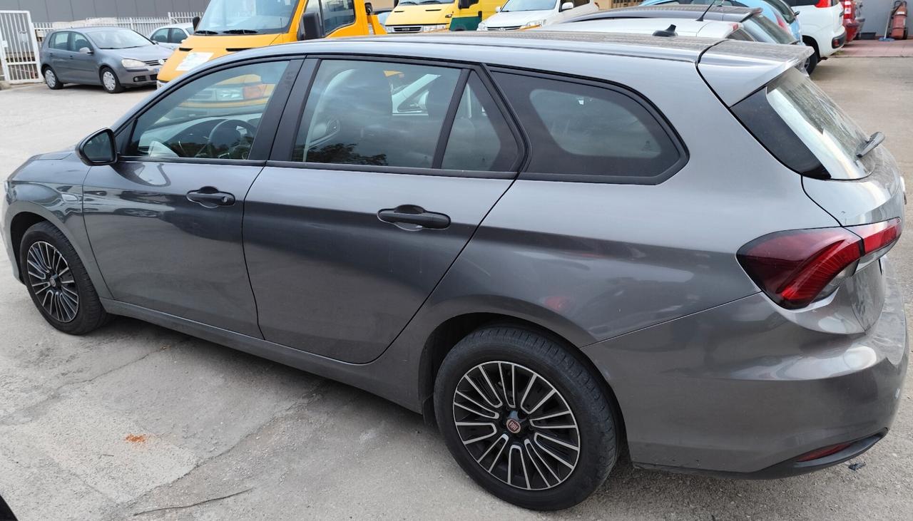 Fiat Tipo 1.6 Mjt S&S SW City Sport